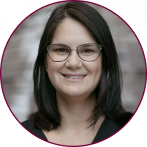 Headshot of Jennifer Walker in a circle